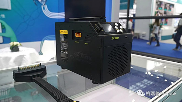 無人機大電池智能平衡充電器:TA3000 無人機大電池智能平衡充電器:TA3000